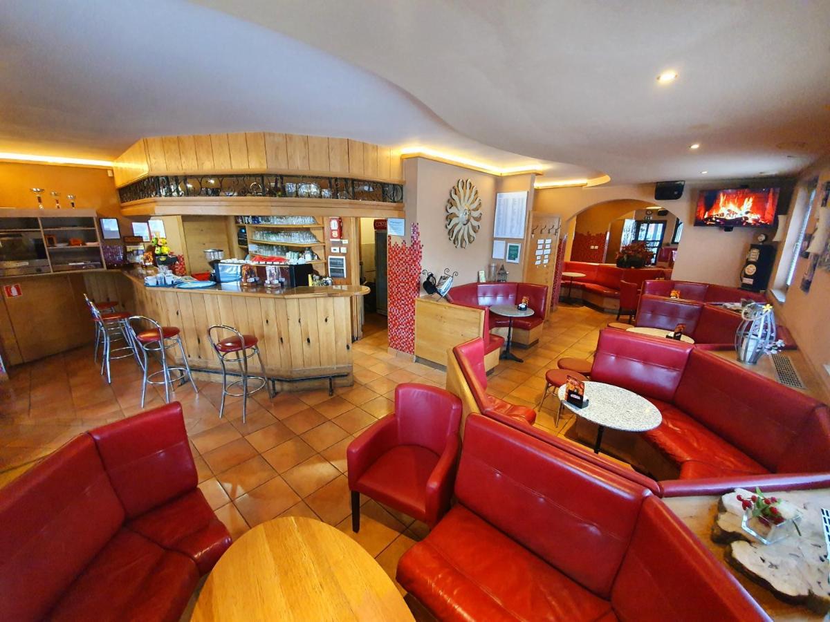 Hostel Novak Novo Mesto Extérieur photo